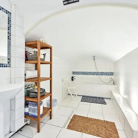 The Perfect Queensway Studio Apartment Londres Exterior foto